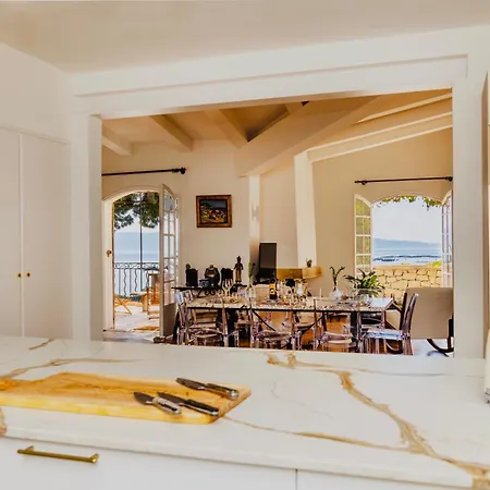 Balamb Garden A Cinarchesa Hotel 4*