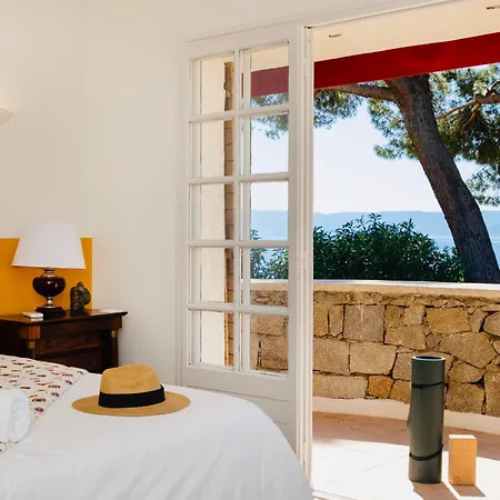 Balamb Garden A Cinarchesa Hotell