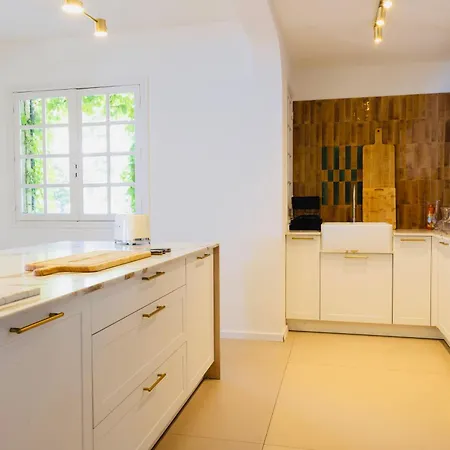 Hotel Balamb Garden A Cinarchesa 4*