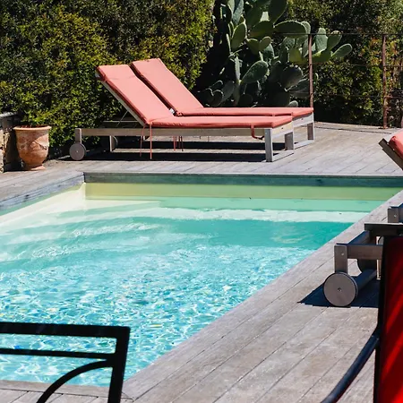 Balamb Garden A Cinarchesa Hotel