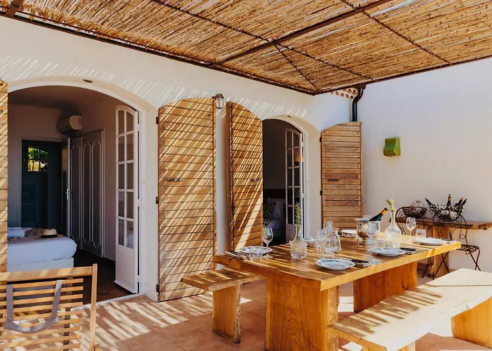 Hotel Balamb Garden A Cinarchesa Ajaccio (Corsica)