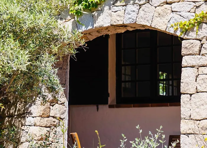 Balamb Garden A Cinarchesa 4*