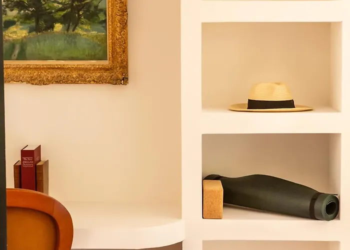 Balamb Garden A Cinarchesa Hotel 4*